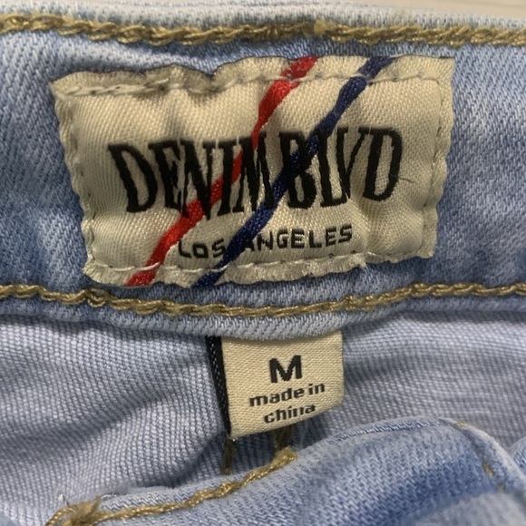 Denim BLVD Slim Fit Rugged Jean Skirt Waist 28 Distressed Mini Skirt Blue Wash - Picture 2 of 7